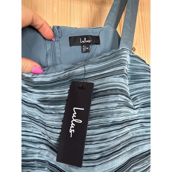 NWT Lulus Blue Gorgeous Purpose Slate Satin Pleated Sleeveless Bow Maxi Dress 1X - Picture 5 of 7